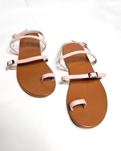 sandales en simili cuir